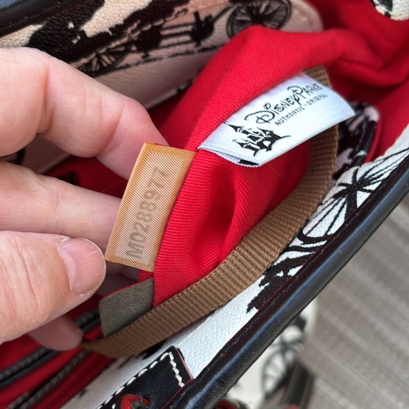 DOONEY BOURKE LADIES DISNEY BICYCLE FLOWER AND GARDEN 2015 TOTE BAG - Picture 9 of 11